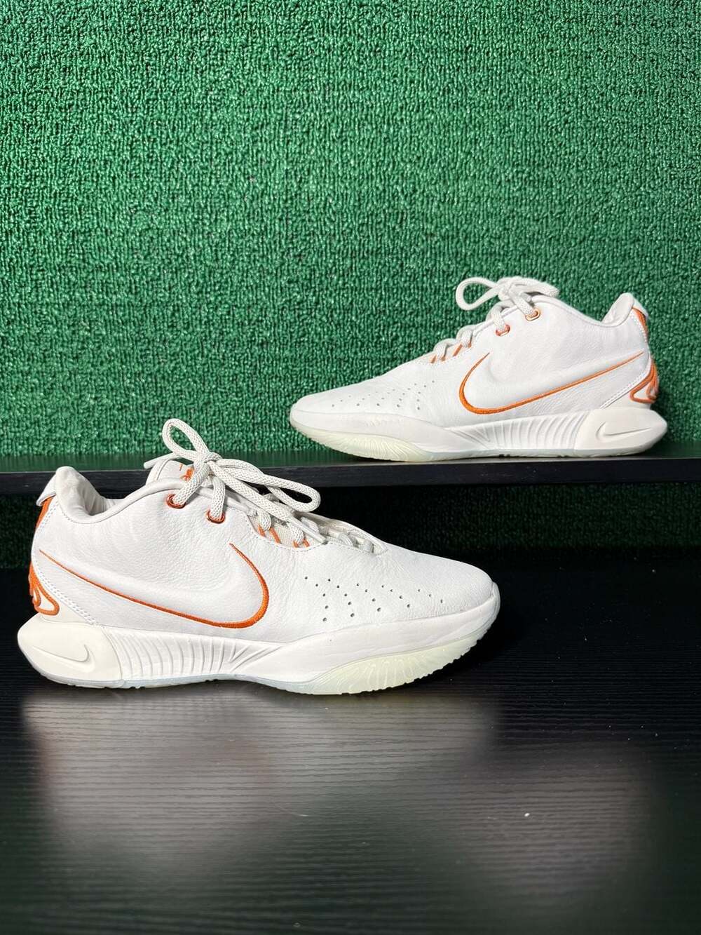 Nike LeBron XXI Light Bone Campfire Orange Basketball Shoes Men's 8.5 Women's 10